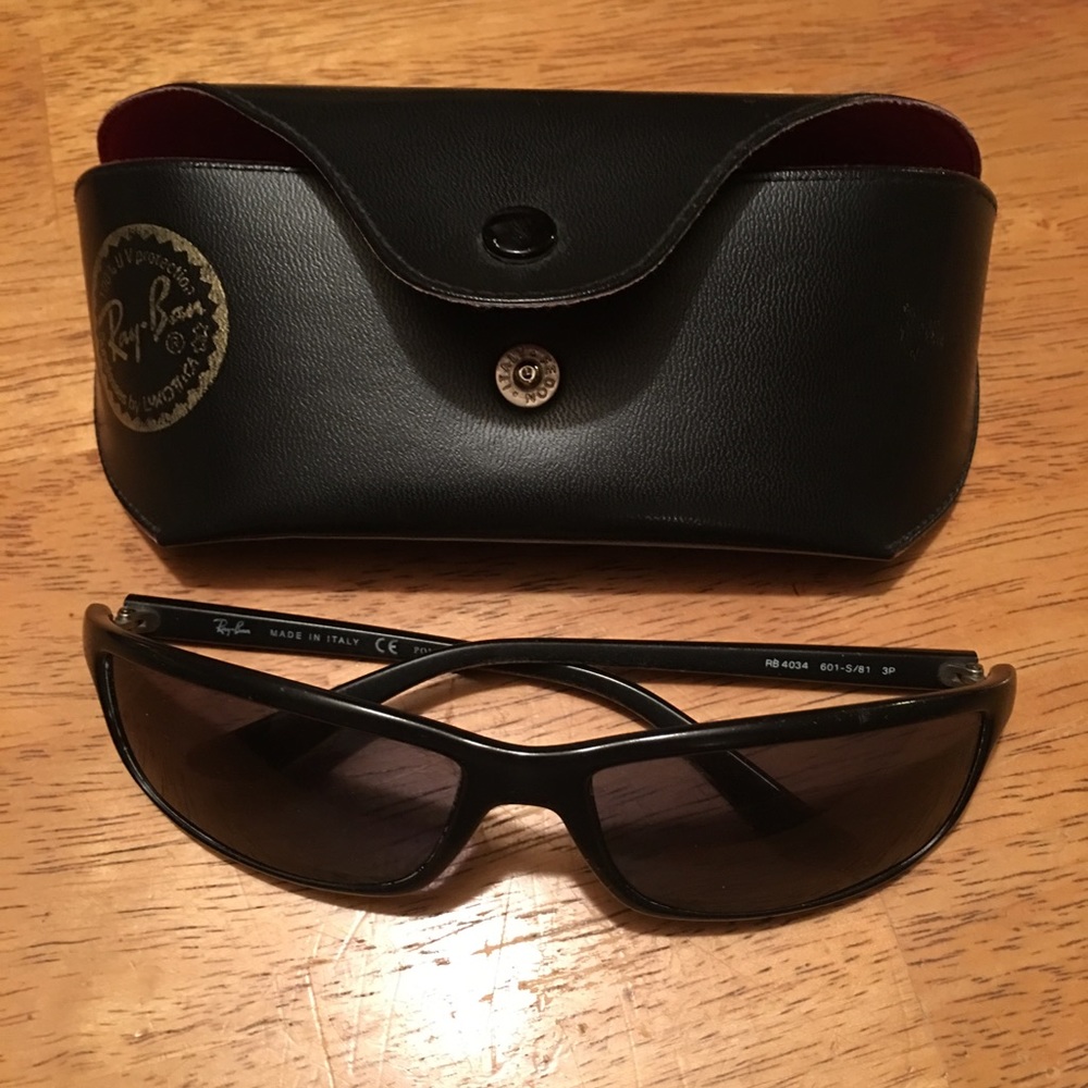 Ray-Ban